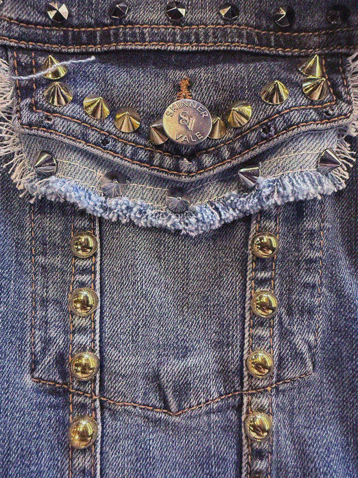 ALANNAH Denim Jacket close-up detail — Skinner & Vale upcycled denim jacket