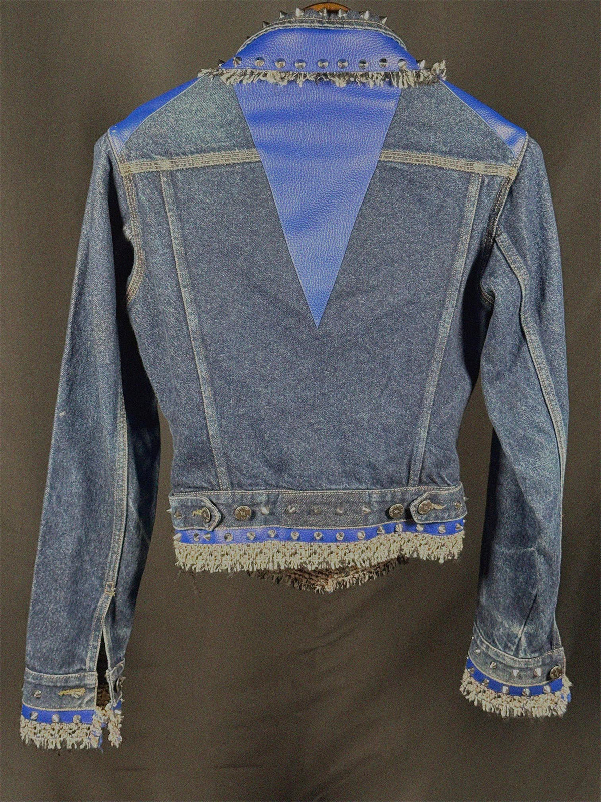 KATIE Denim Jacket close-up detail — Skinner & Vale upcycled denim jacket